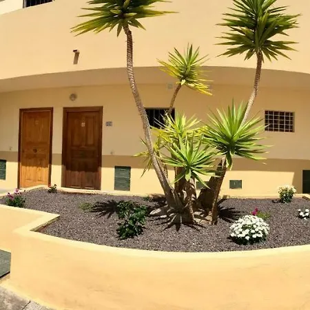 Mareverde, Costa Adeje, Pool View Terrace